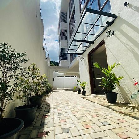 Aurelia Inn Kandy Exteriér fotografie